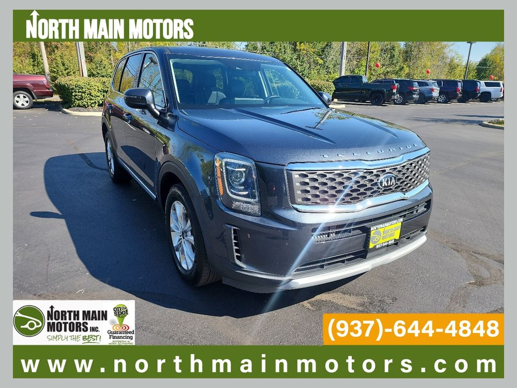 2021 Kia Telluride LX's photo