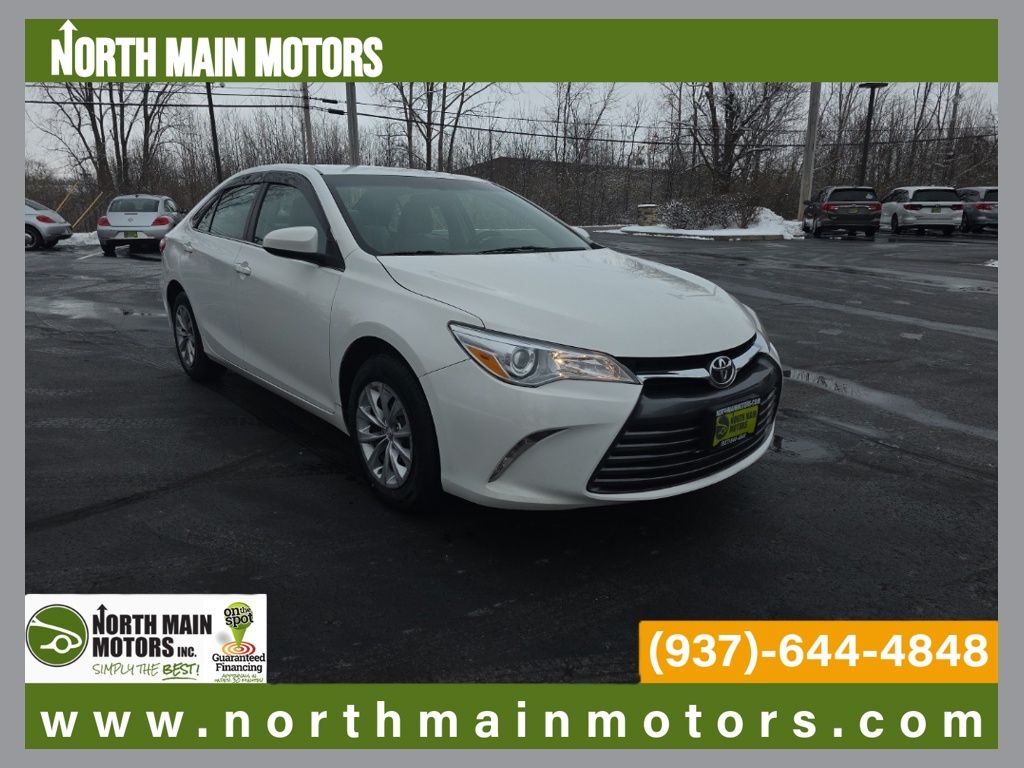 2017 Toyota Camry LE