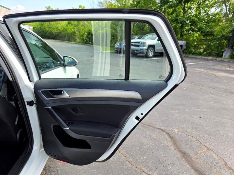 014c77c7-4361-407d-8801-f33e8259046f