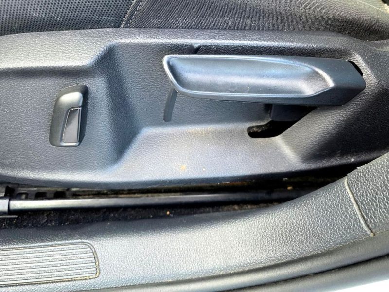 070d7471-97ba-4450-b549-70900aa35402