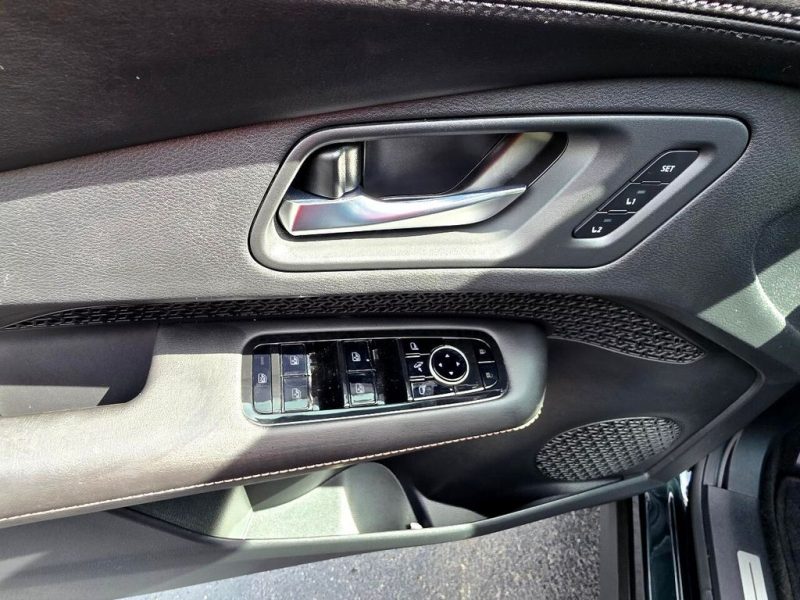 0b0954f2-0872-4600-bfbb-fcfe8a1991d1