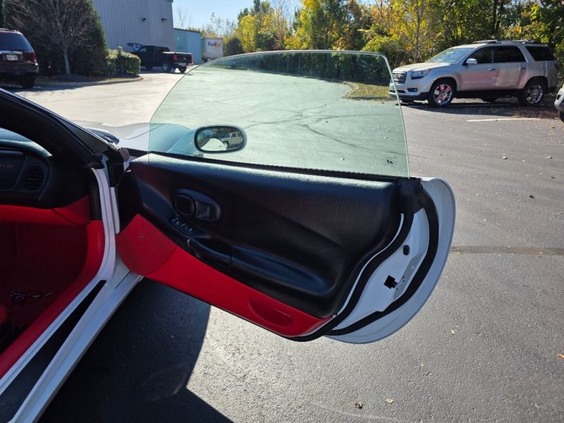 0ce046d8-3f3e-4937-b033-7658807c13ae