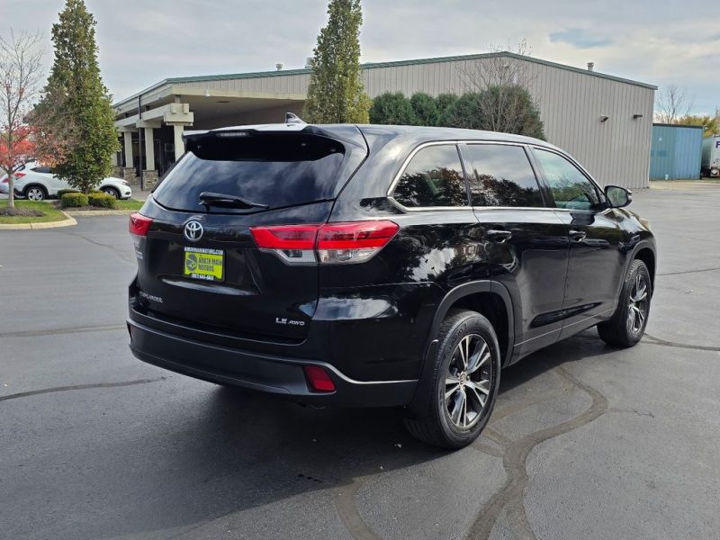 0d6923ad-75f9-4e90-85a9-9b04ac6a661f