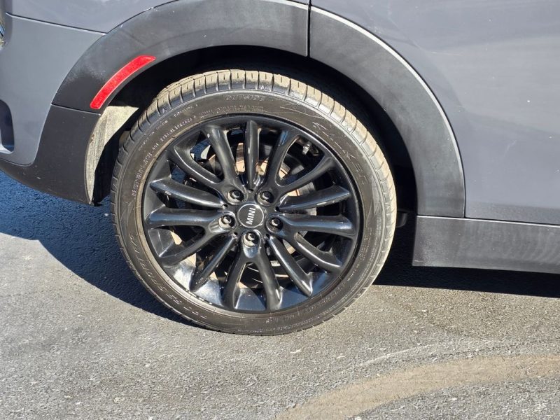 1002fb92-f8ff-43b5-882b-cd5da9b222e2