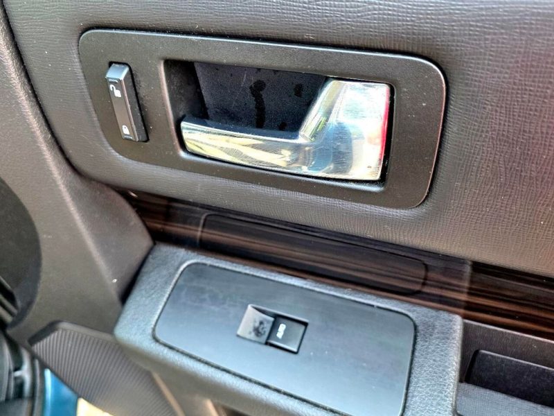 10a1feb2-2f60-43b8-b423-472d39d77b4a