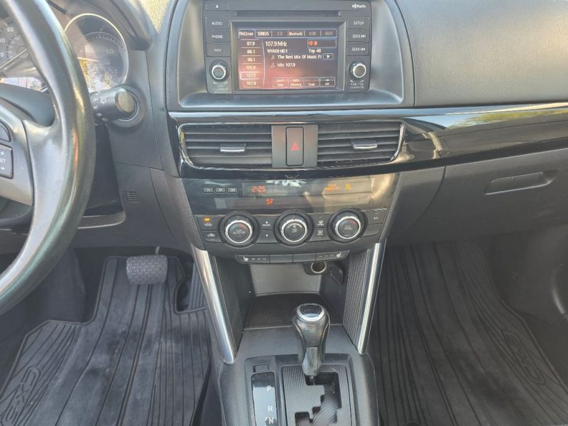 1825ef73-04db-438e-8ee3-b849460db497