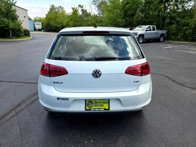 233d0eee-4ae6-46e3-aead-21da4fbd7f14