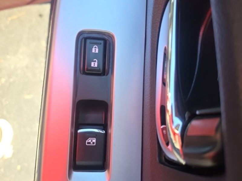 #image_title