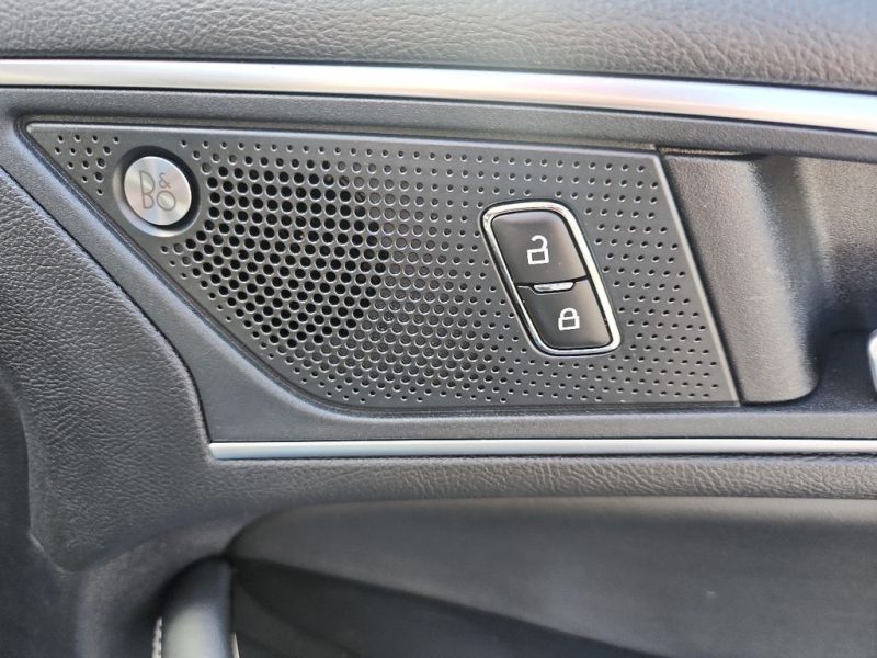 31b51a92-2757-4279-8cd0-9565460bc3a9