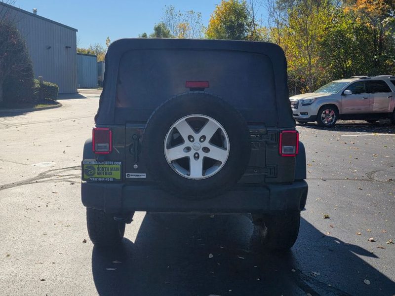 45f0b653-4080-4eed-8e85-9bb3f68de405