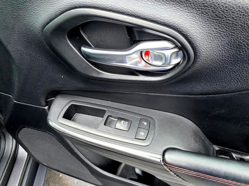 49f5d8de-7e2f-4ed8-bf40-21cce12dac28