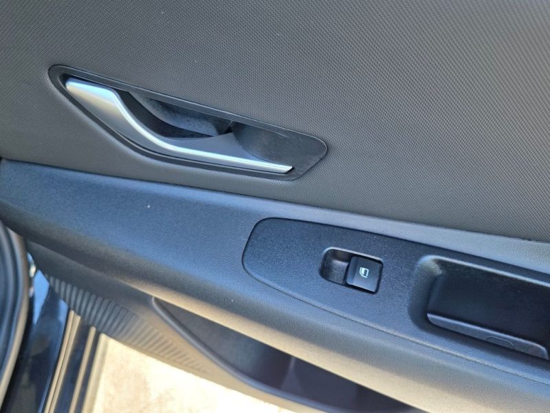 56116d5c-c834-4fa3-8357-3801f05575aa