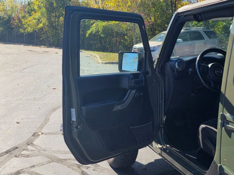 5e2bb432-8385-42da-87b2-586f5a8848c6