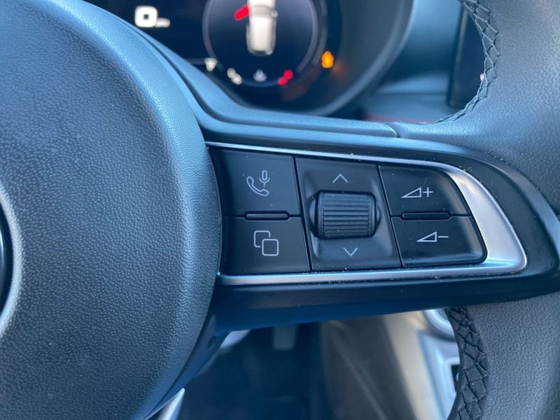 63c3fec1-d18f-4202-998a-e6d56472ea55