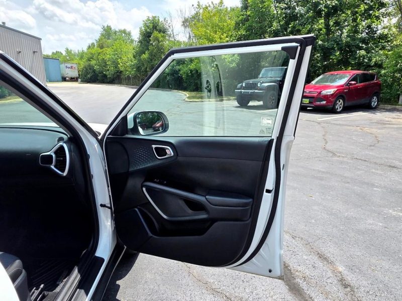 64301462-5ccb-48e5-92ad-87c134080950