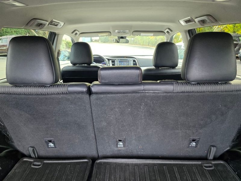 6fe33989-52ca-48e7-93a8-ef66fde4dfea