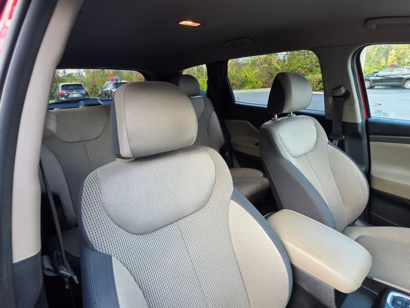 7cdc489f-27a5-4a1c-8ee9-f7c8a77436ab