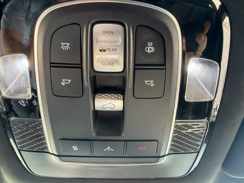 #image_title