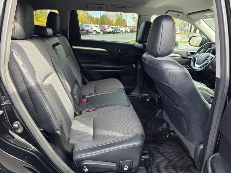 8d4b275f-40ad-48e3-a277-3ce314ae8f7f