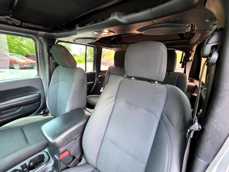 93104161-aa4e-439f-96e1-2f1db2b93084