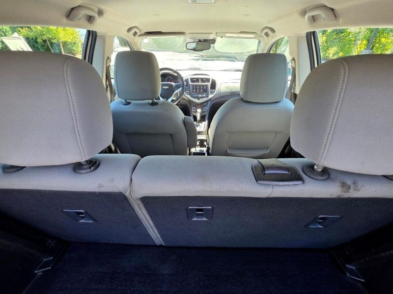 9e58f40f-6574-4f33-bcce-7640829e4f79