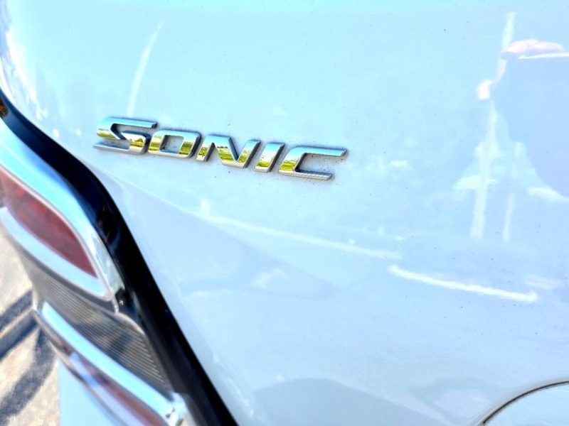 9ebf1e0a-c883-41a2-a55e-21e18de80cf8