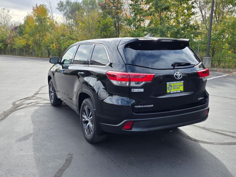 a0952157-defa-4cc8-880a-3ede503ecf90