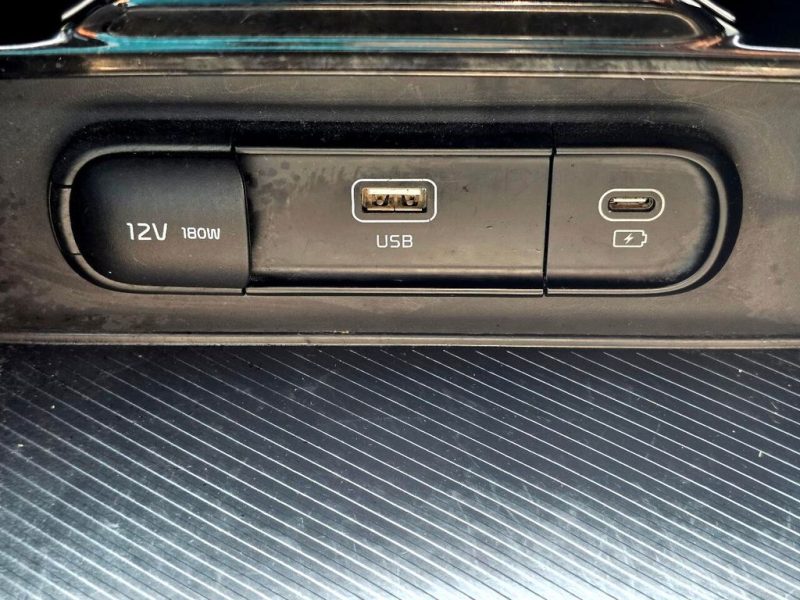 a2a01b61-9567-4e0c-ba44-3624c92b7e04