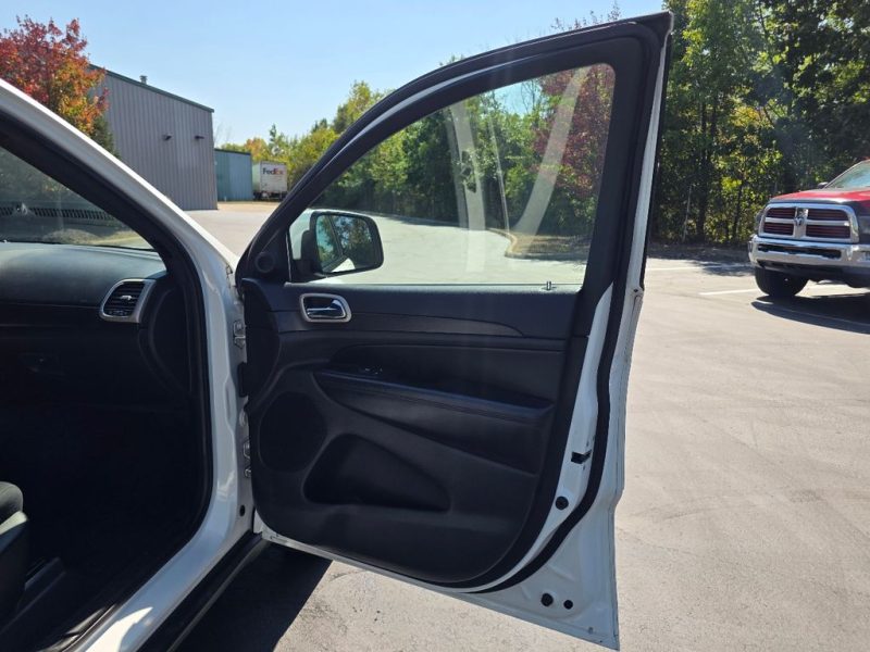 a3b98da8-bfb8-4d78-ba5a-bcdb9ee15c1e