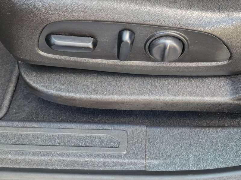 ab0eccf6-e5bf-4fa4-a379-b1e980f8ca20