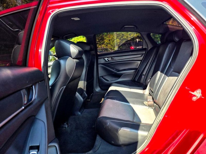 b64e907c-00fa-414f-934e-62a031d448e3