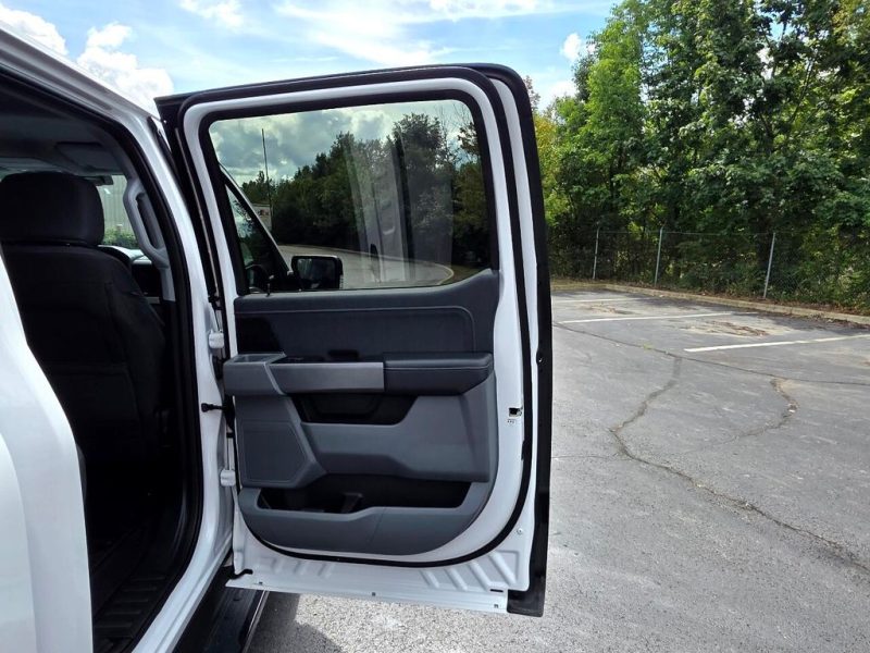 b9733a6c-77bc-475c-bc83-3e6f70084e48