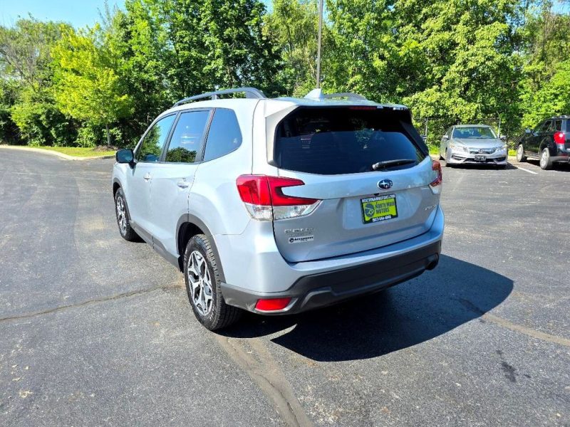 b977bda5-c431-4437-80e2-6f88cce8966a