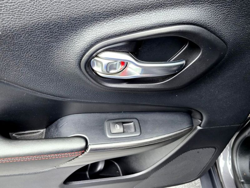 b99e5281-03ce-4587-883d-01e4ead463e0