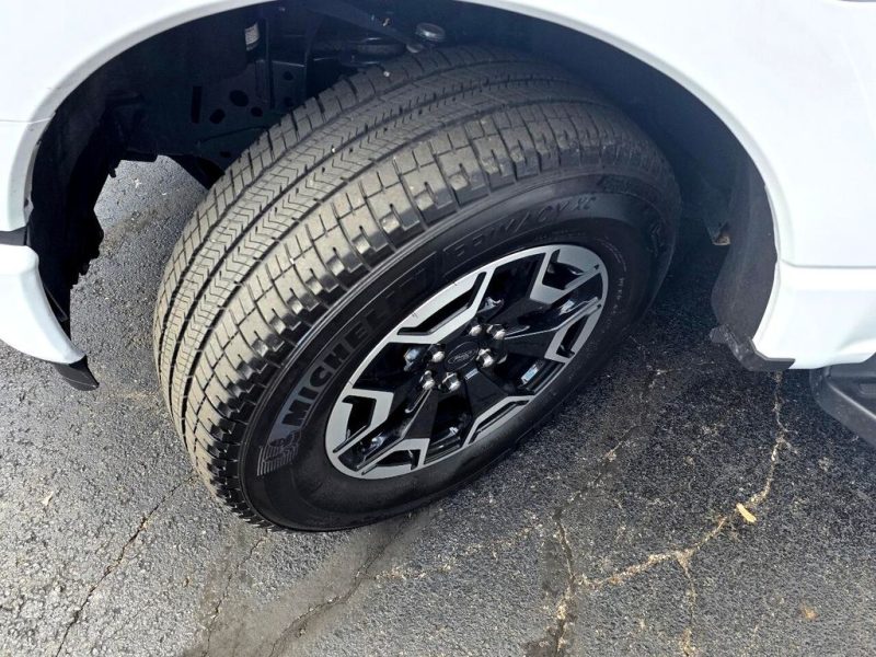 c069f859-4835-4b7e-8b47-64f2e7516748