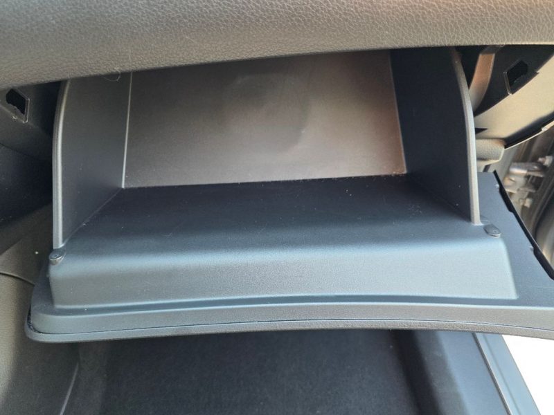 c3a96703-40a7-4b72-8eb3-8511c6909c55