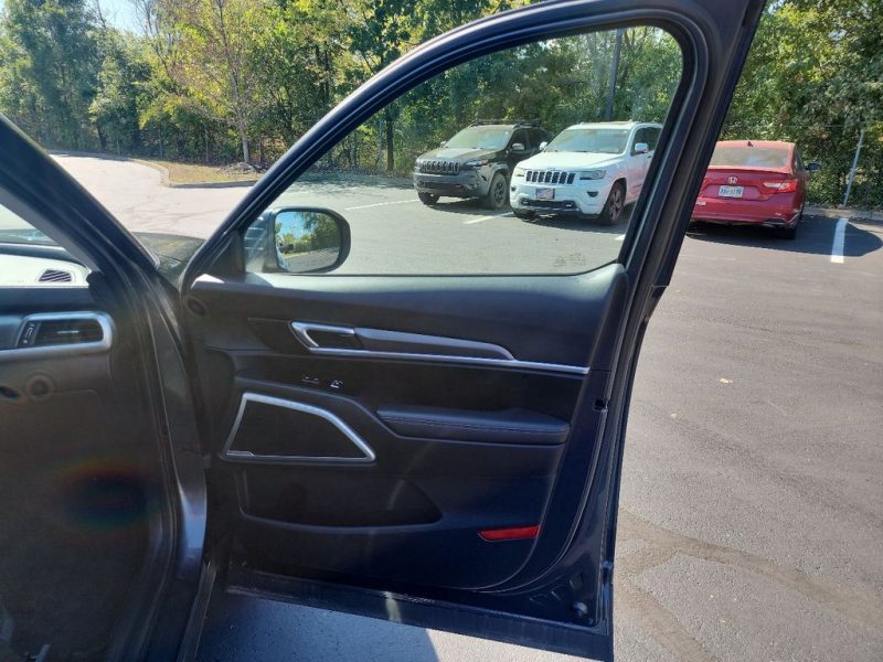 c8f7fdf6-a8a0-4916-9c82-25b45fce7a59