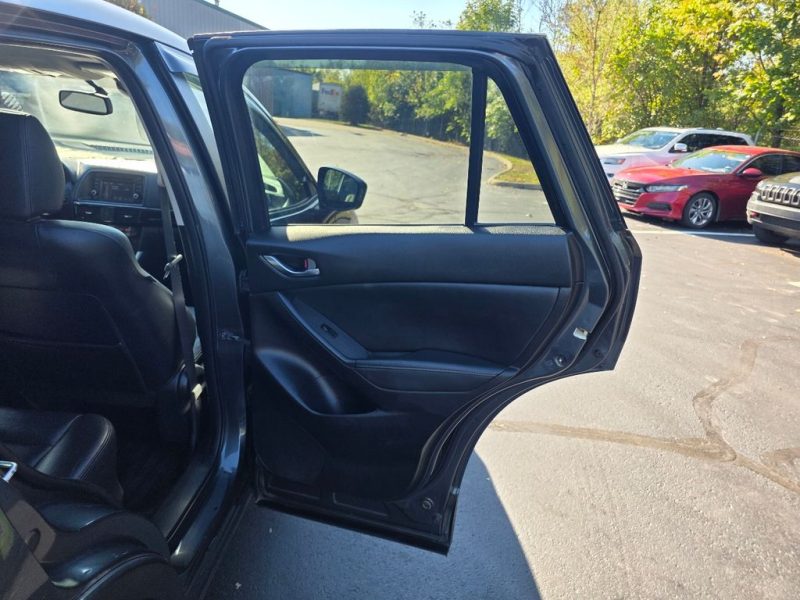 d02f8ab5-313c-48d1-9638-4ab7cef76312