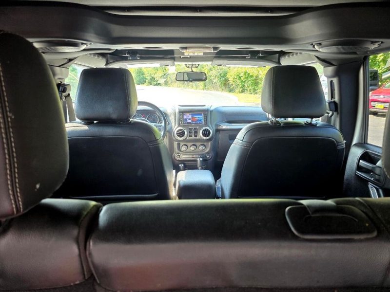 d15615a5-77bf-4a50-abad-d4deaa2c2e2e