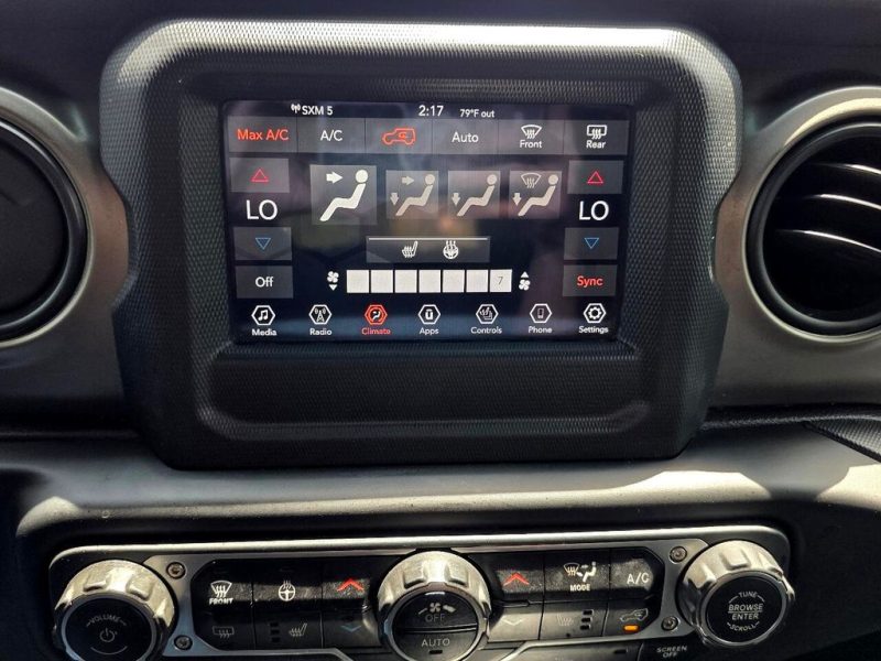 d9398024-ac29-430f-a334-3e3893857c03