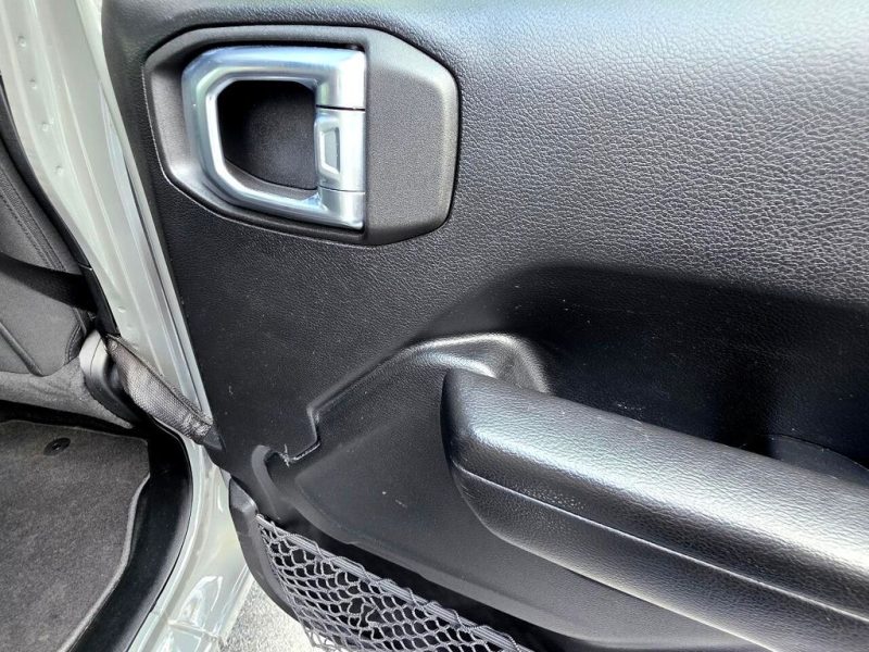 db6b81c8-7720-4b15-a5fd-ae4a0e3aa3de