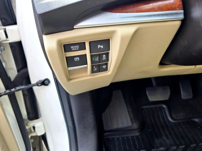 db6e2c6b-f9b6-4f86-a8c3-b8d6b110aa16