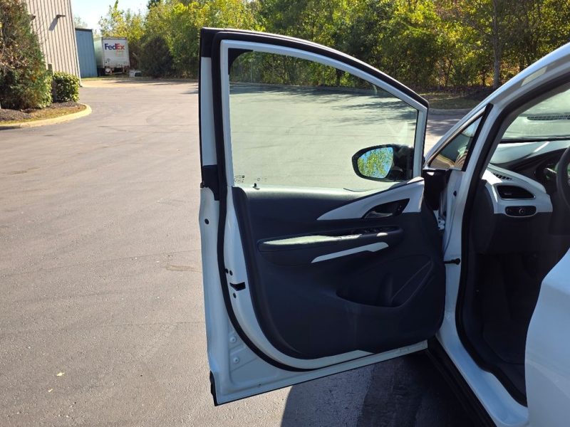 dd2ff841-2929-43f6-9bf5-76e5973f7c77