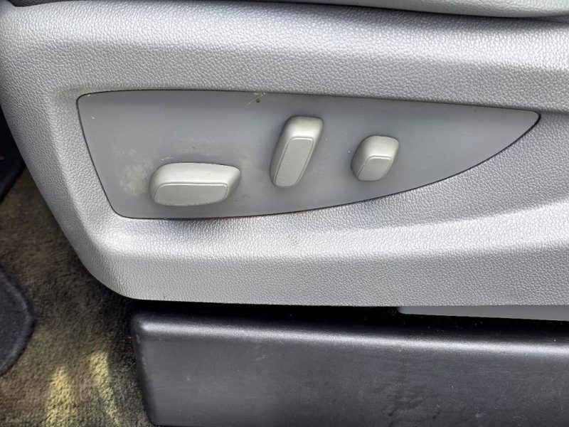 ddb37e5c-295b-453d-80f5-35da0a5559d8