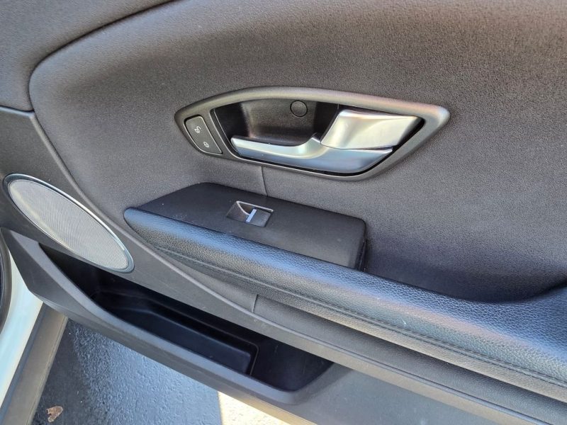 e69ca519-14b5-4b94-b045-57cf219a0efa