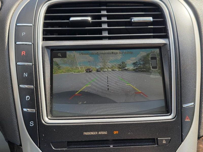 ef5dfe33-57fe-45a4-a3ac-70c87d73f49d