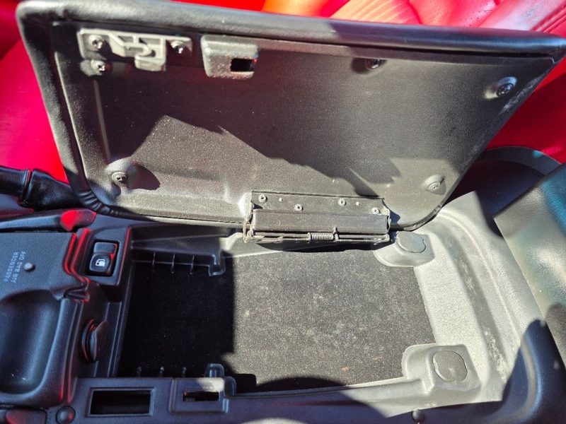 f8c19965-db93-48e1-b377-378719310358