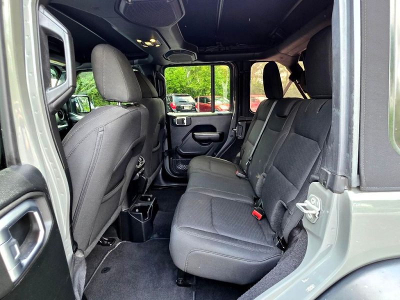 f98bfa4d-8e11-49ff-a934-c6de0c31015d