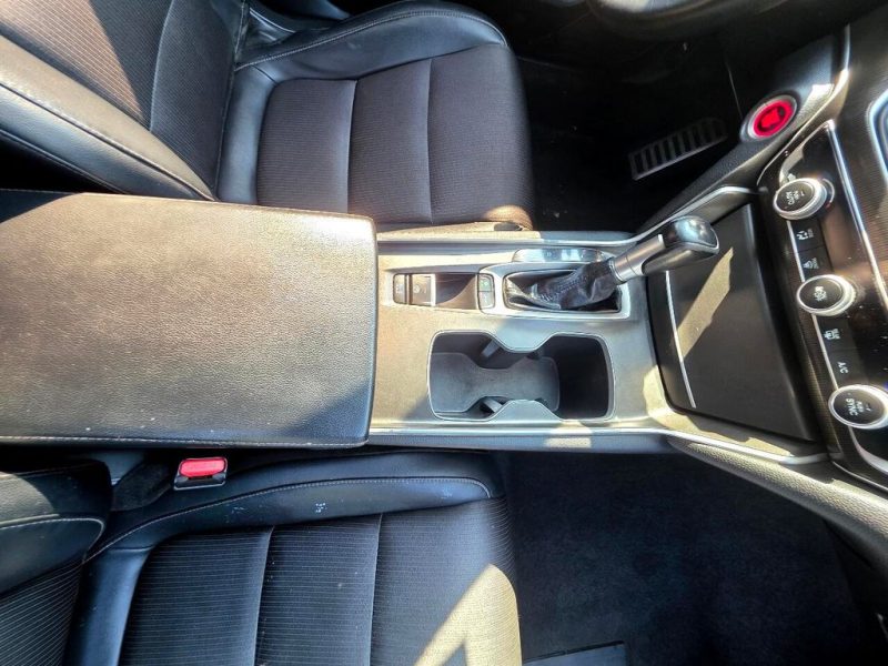 fa1eb504-5b6f-42df-a2fd-71f9c0e0ca2e